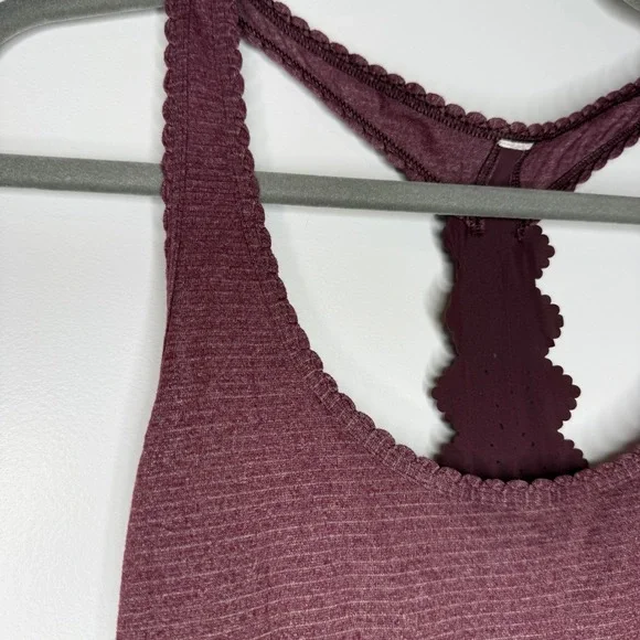 Lululemon Burgundy Heathered Striped Racerback Tank Top Scalloped Trim - Picture 2 of 5